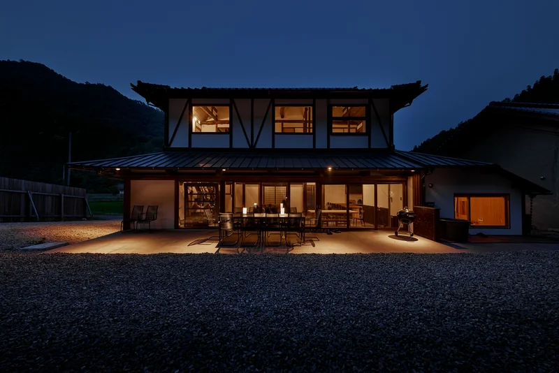 IZA COMINCA 有田邸 外観