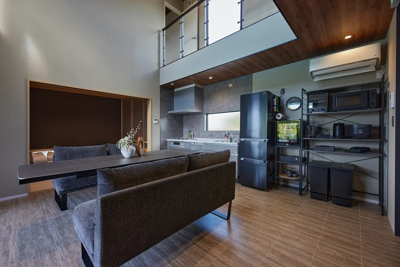 LAKE SAUNA RESORT POOL VILLA 莉 -REI- リビング