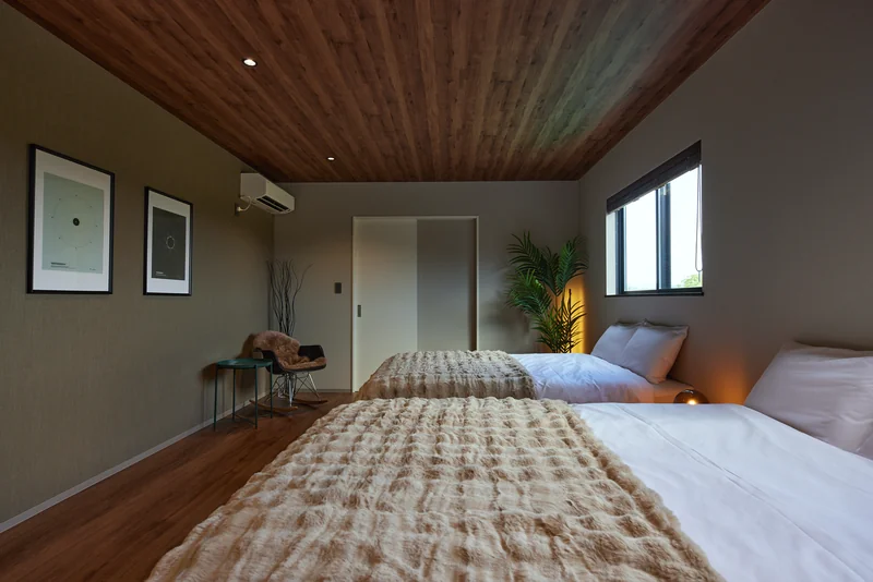 LAKE SAUNA RESORT POOL VILLA 莉 -REI- 寝室1