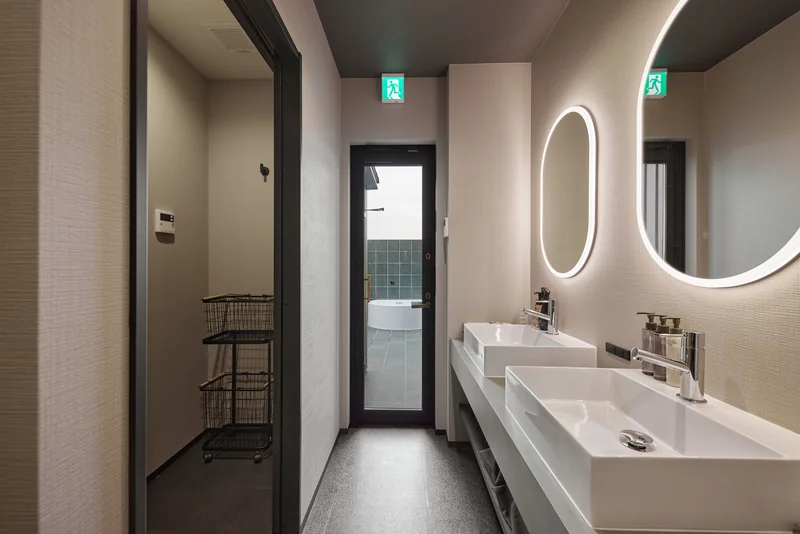 LAKE SAUNA RESORT SUITE VILLA 惺 -SHOU- シャワールーム