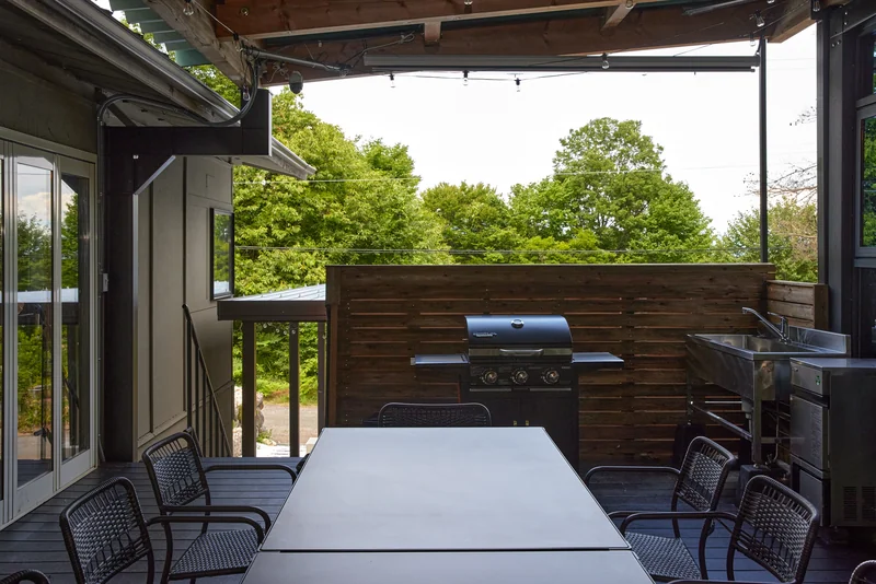 Sauna Villa Biwako Forest Bathing BBQ・テラス