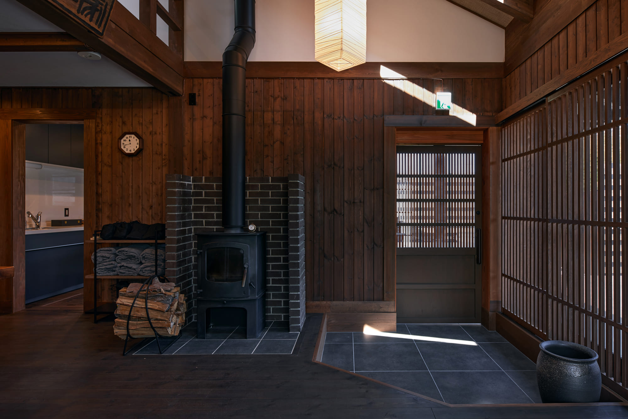 IZA moriyama 響-HIBIKI-