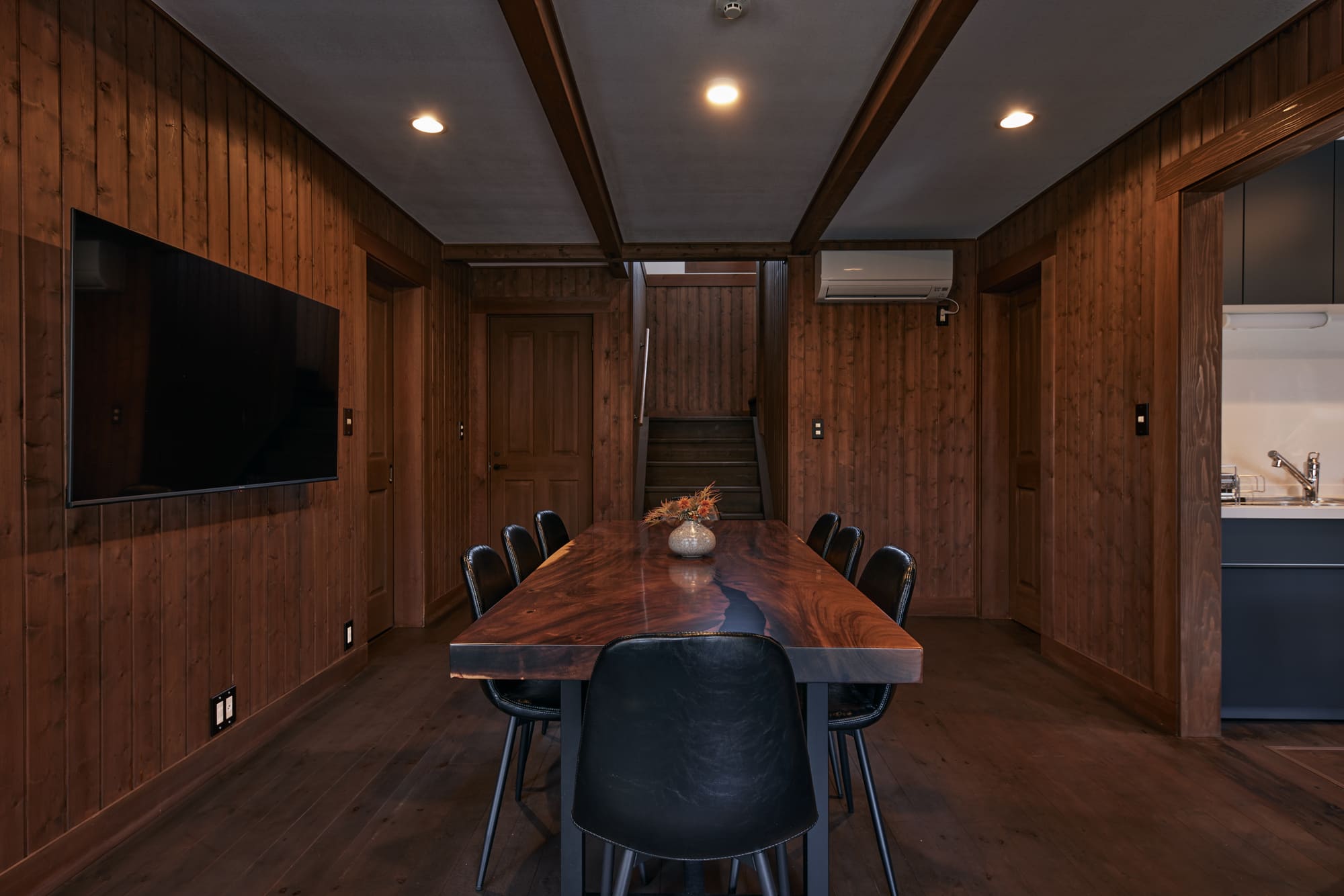 IZA moriyama 響-HIBIKI-