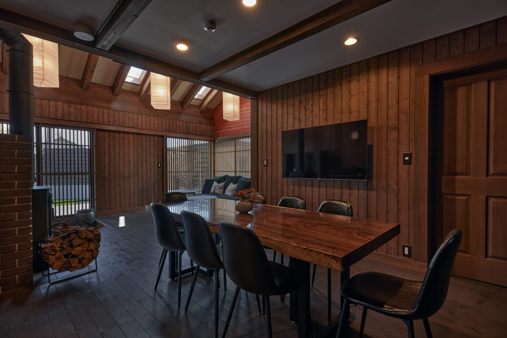 IZA moriyama 響-HIBIKI-