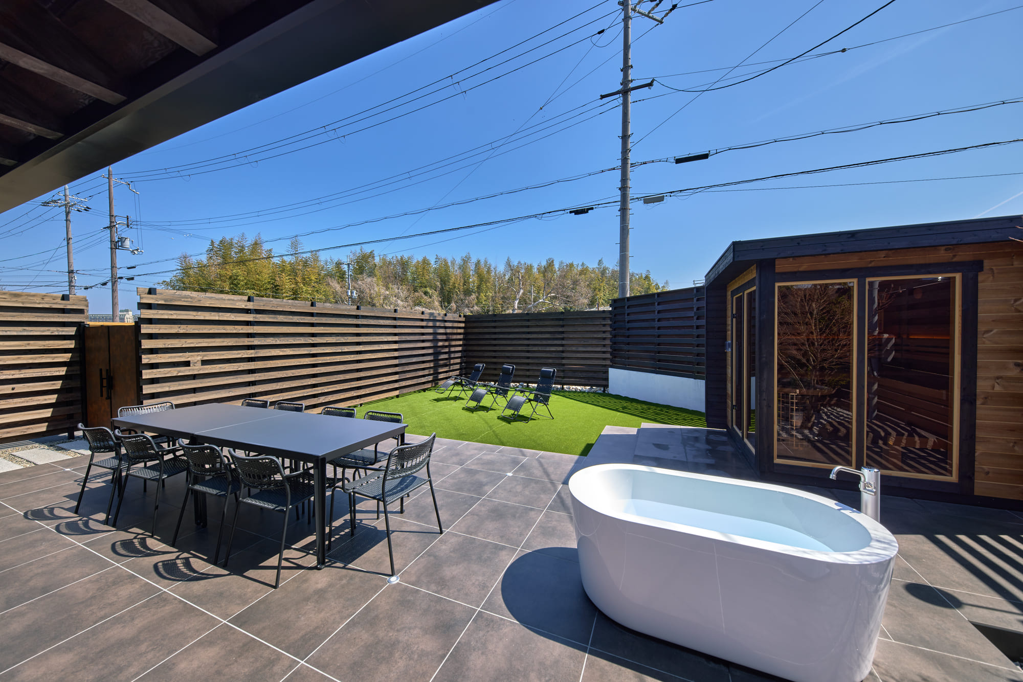 IZA moriyama 響-HIBIKI-