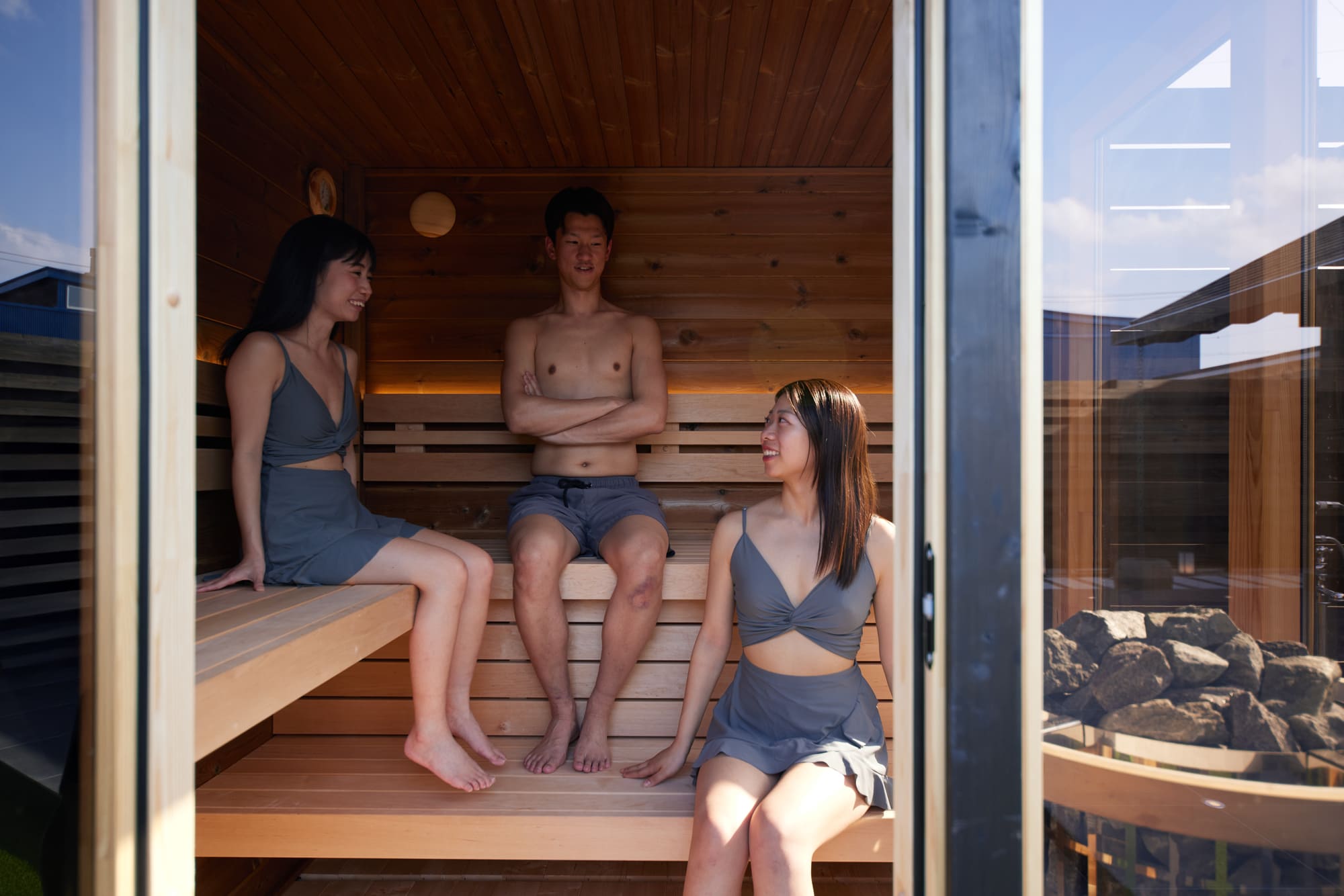 IZA moriyama 響-HIBIKI-