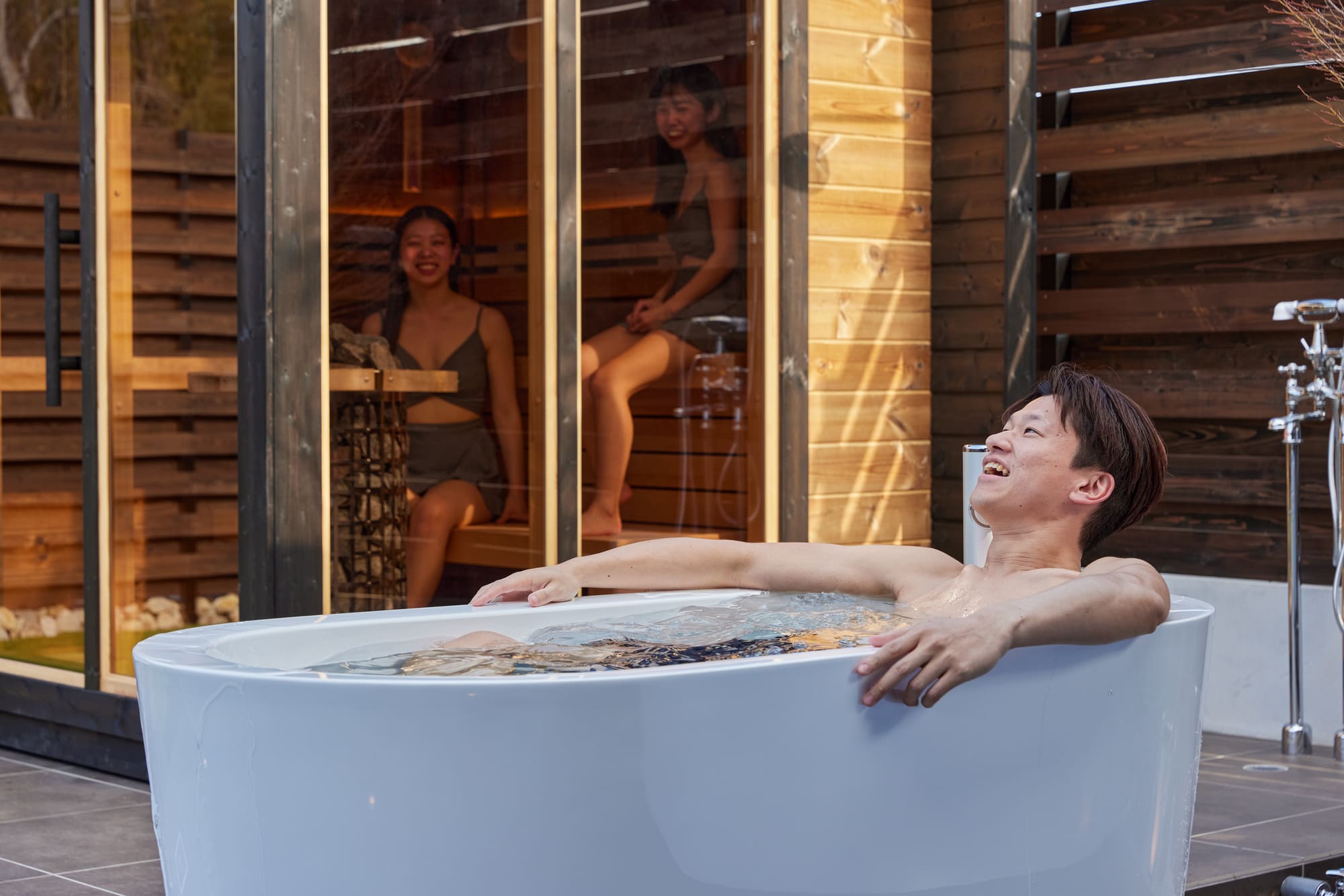 IZA moriyama 響-HIBIKI-