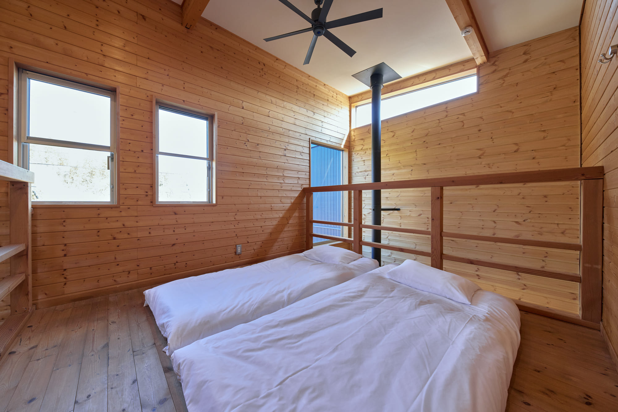 IZA moriyama 霞-KASUMI-