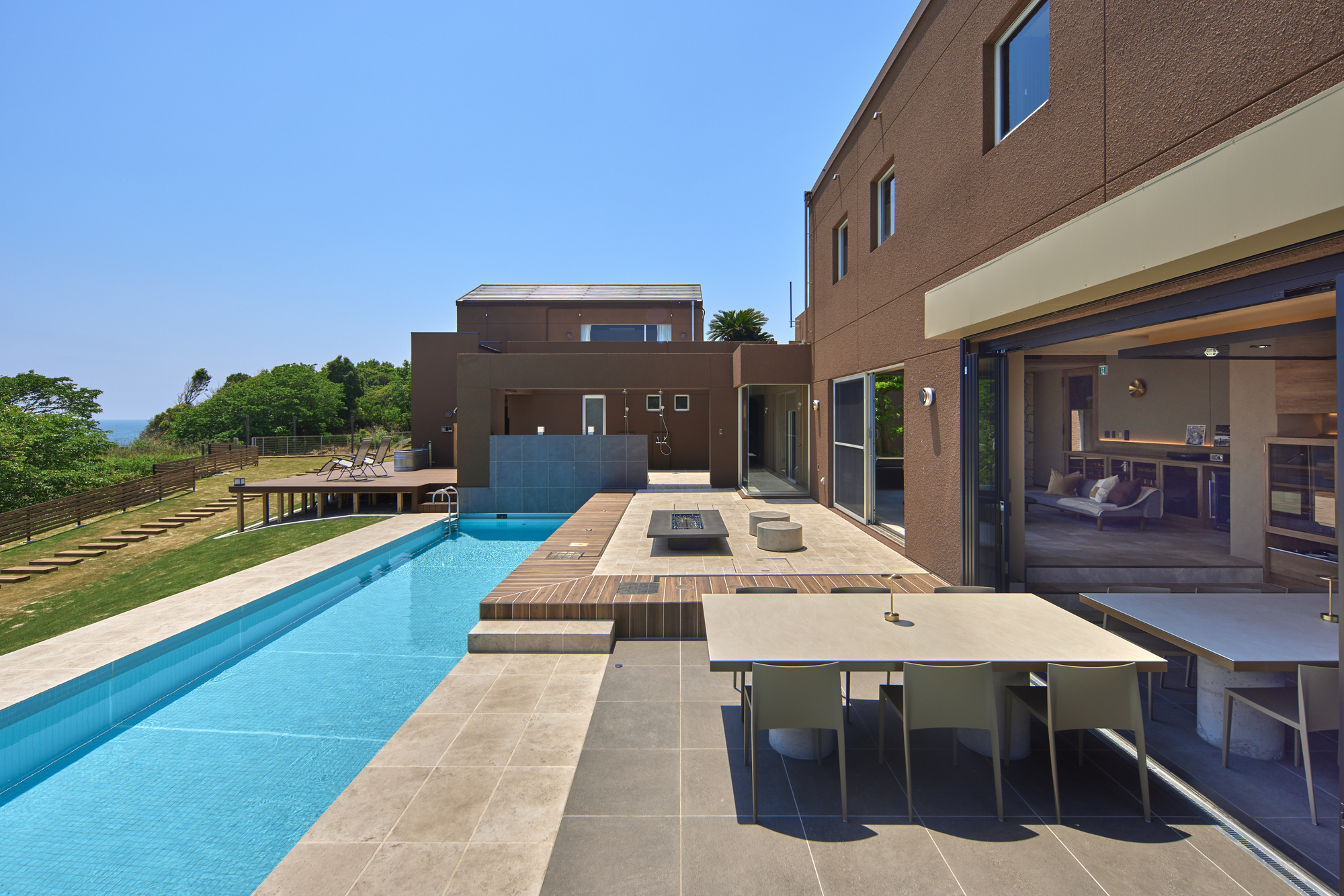 IZA premium ISESHIMA