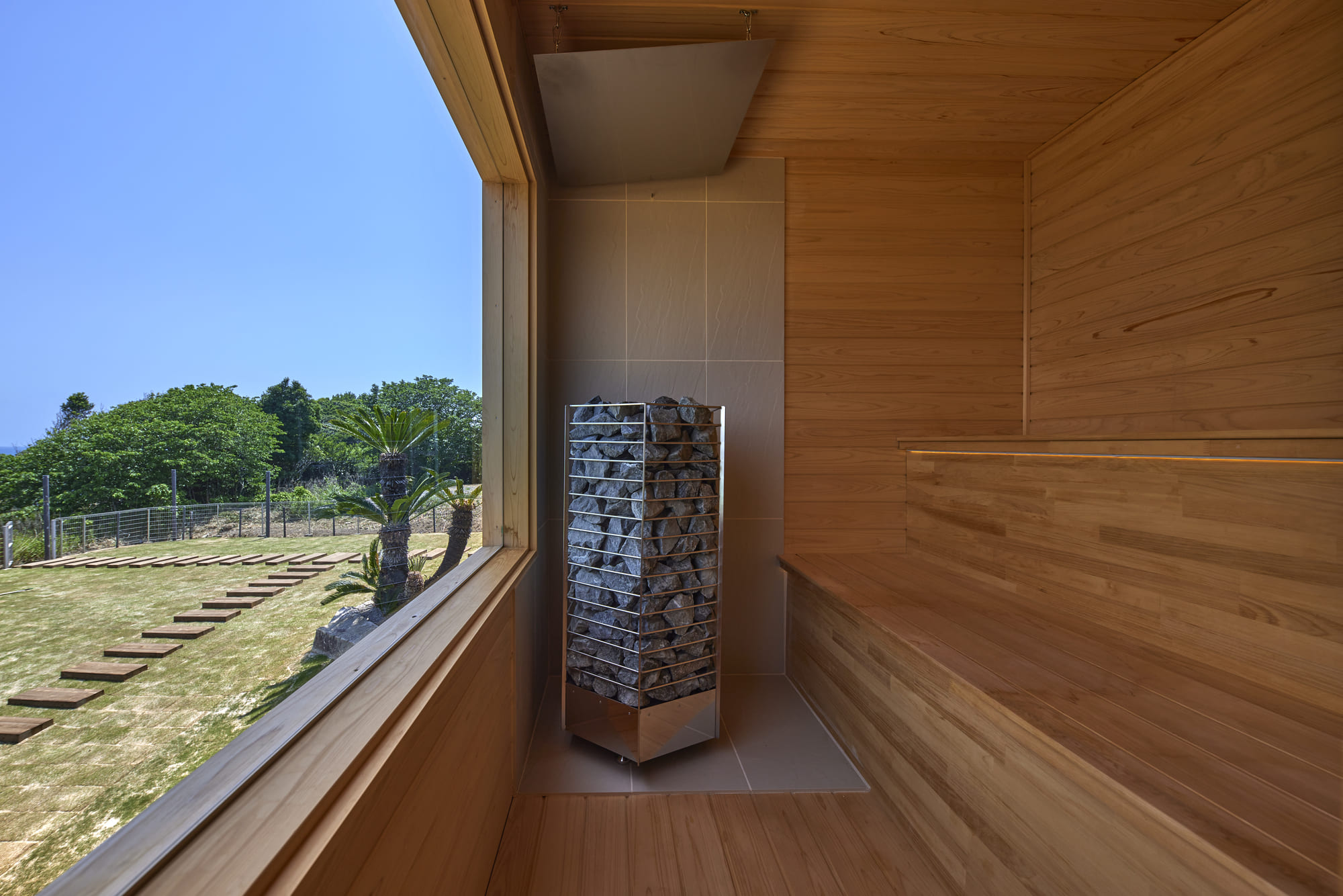 IZA premium ISESHIMA