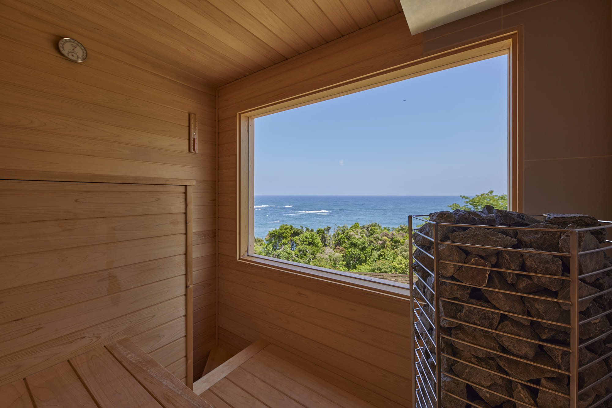 IZA premium ISESHIMA
