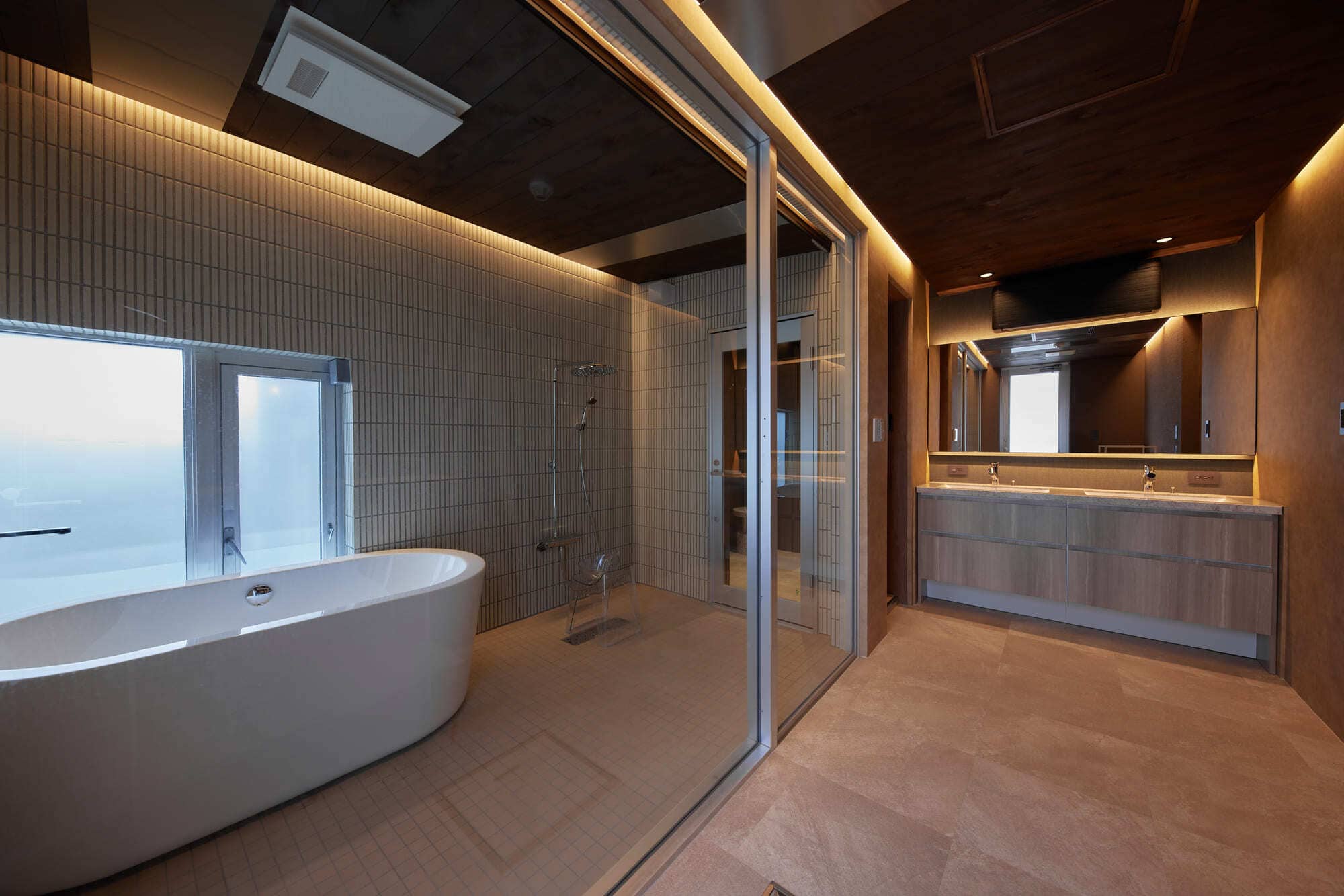 IZA premium ISESHIMA