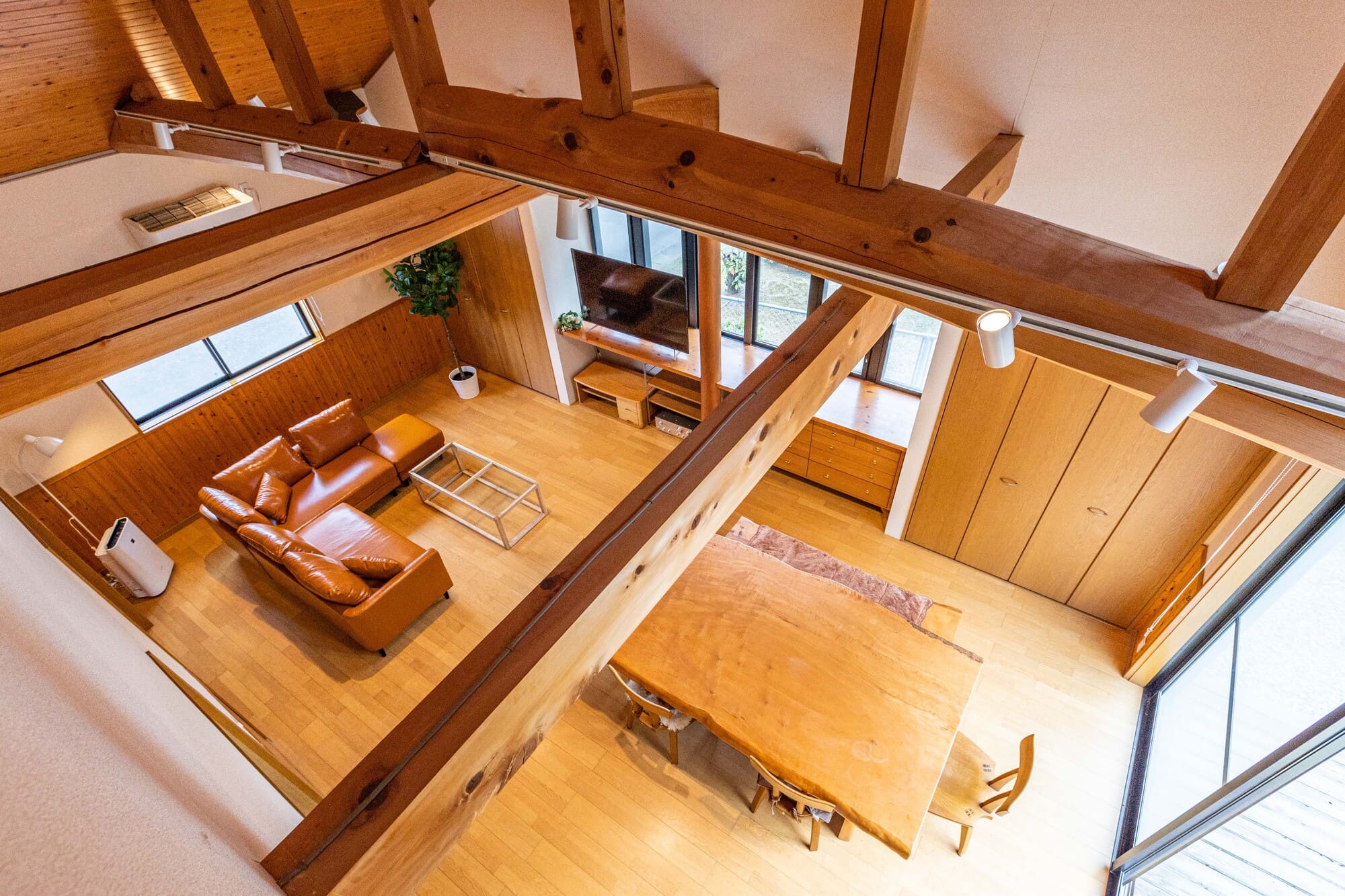 Sayuragi Villa by IZA