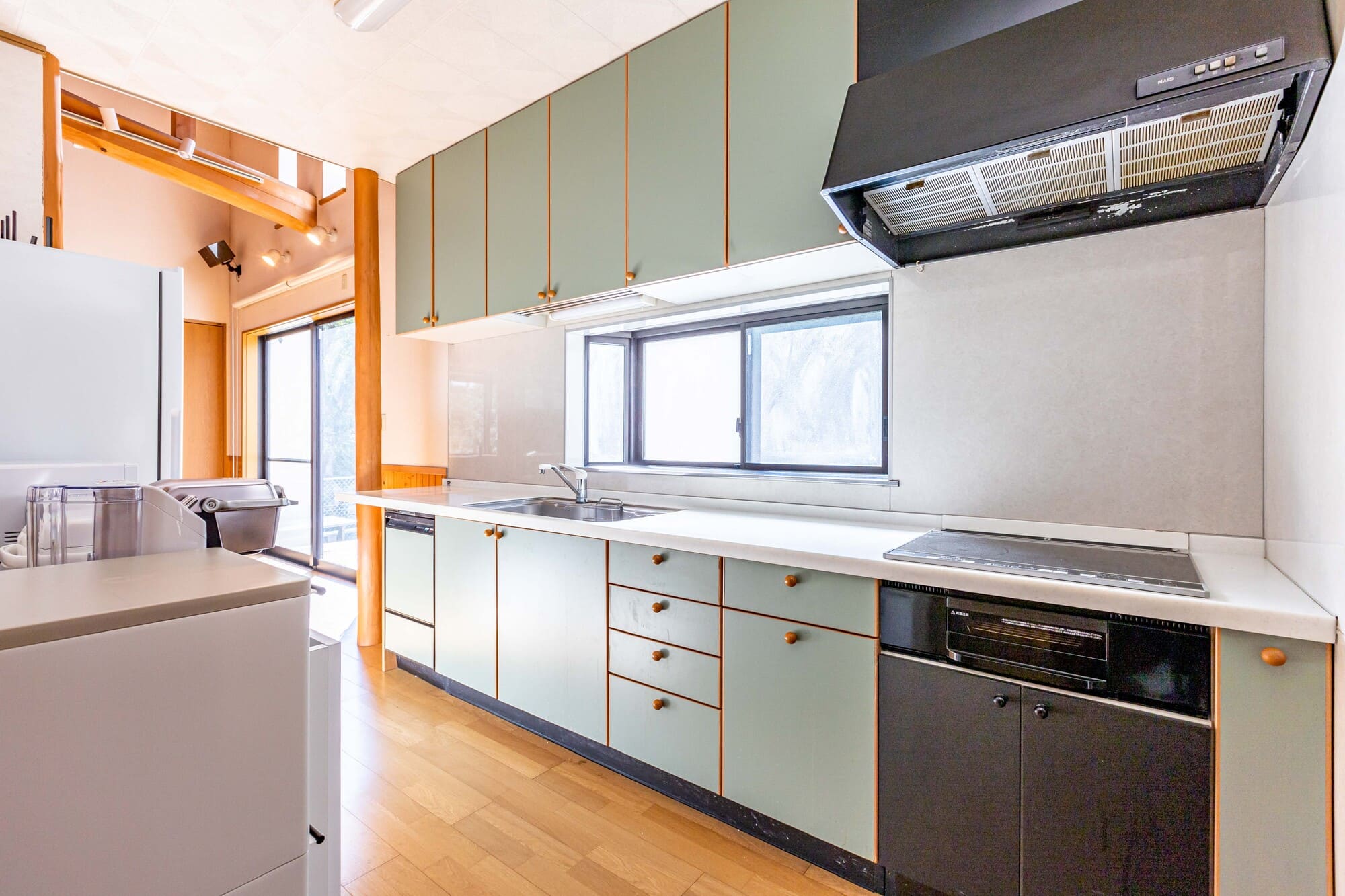 Sayuragi Villa by IZA