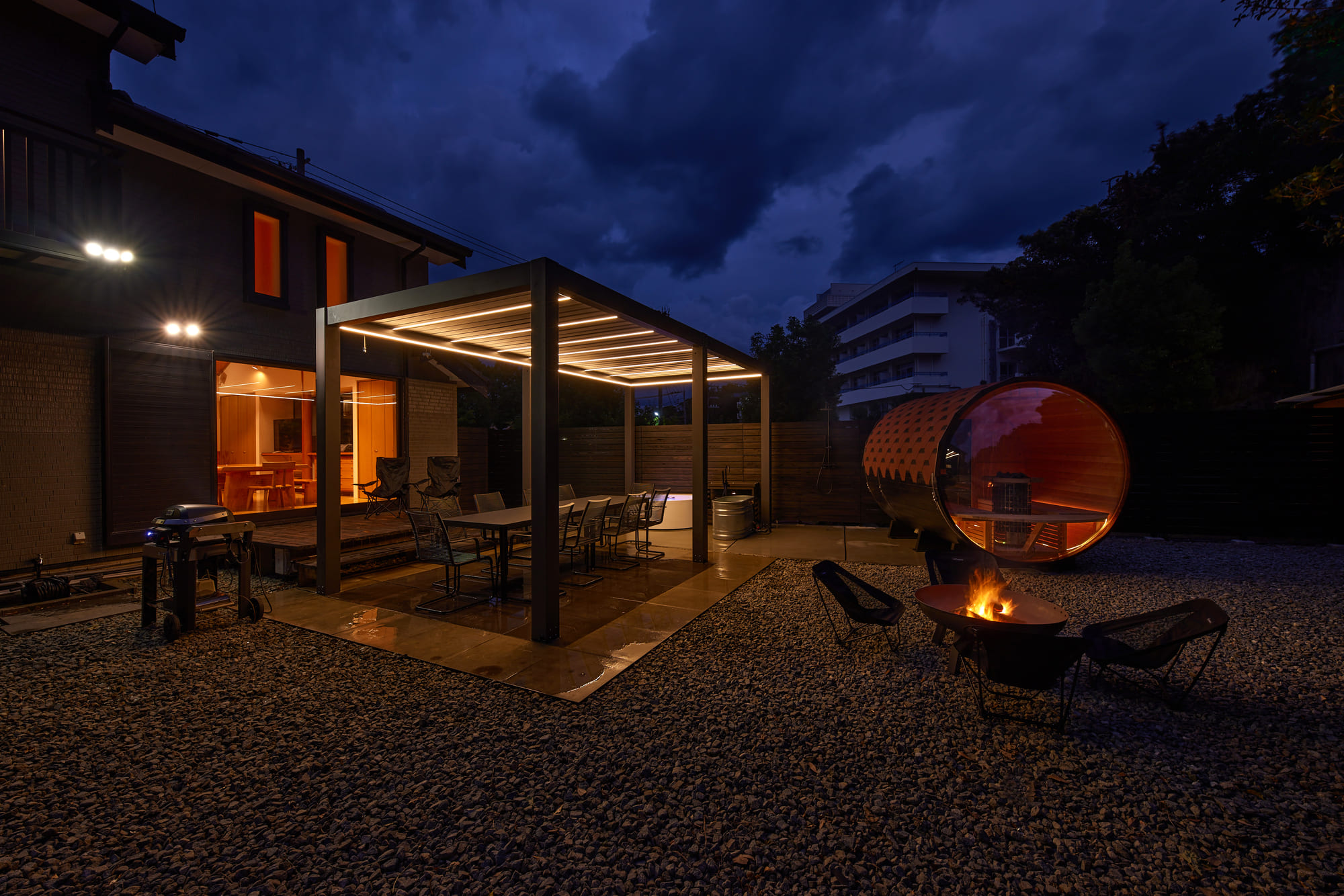 Sayuragi Villa by IZA